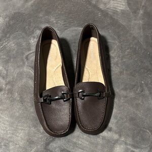 Easy Spirit Loafers